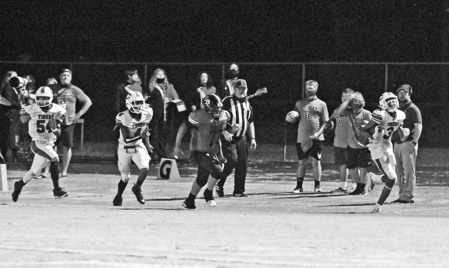 Clarksville vs Tom Bean